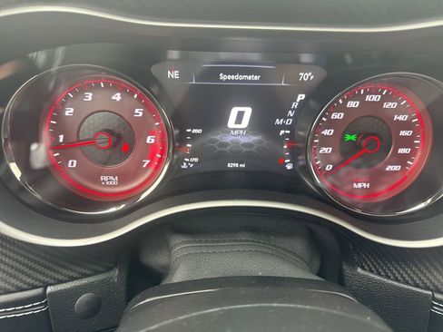 Used 2022 Dodge Charger SRT Hellcat w/ Carbon/Suede Interior Package RWD image 28