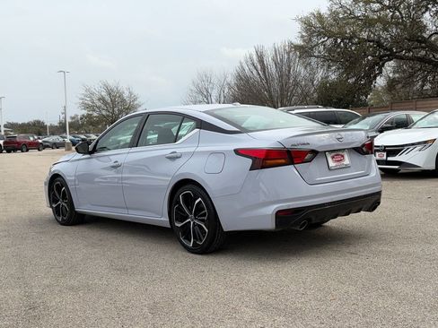 Used 2024 Nissan Altima 2.5 SR image 6