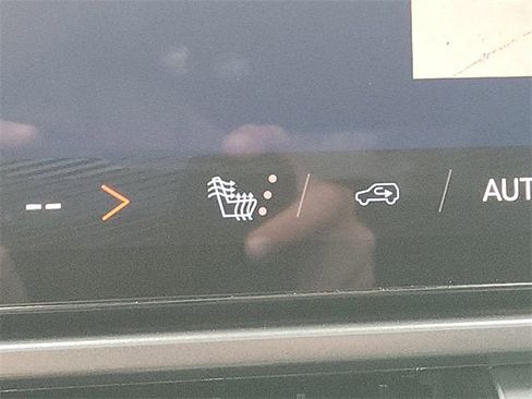 New 2026 Chevrolet Equinox EV RS image 15