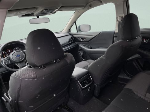 Used 2024 Subaru Outback Premium image 25