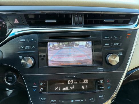 Used 2013 Toyota Avalon XLE Touring image 17