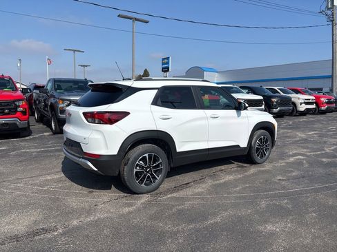 New 2026 Chevrolet TrailBlazer LT w/ Convenience Package image 4