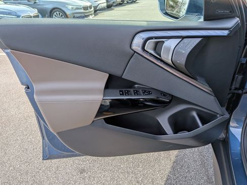 New 2026 BMW X3 xDrive30 w/ Premium Package image 11