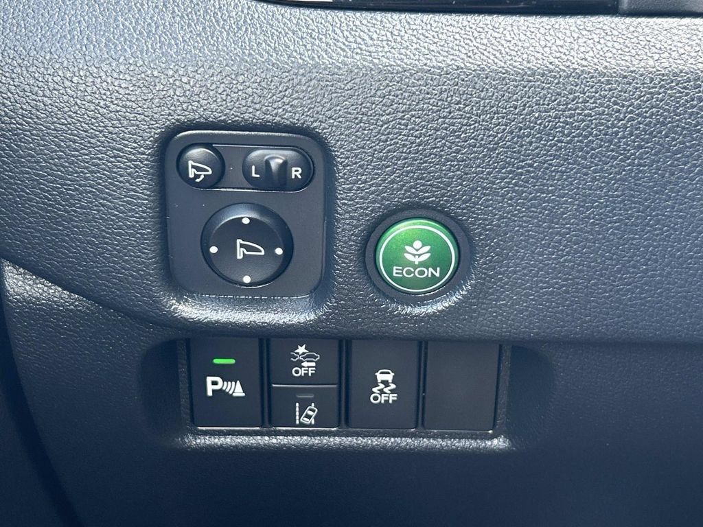 Used 2022 Honda Pilot Elite image 46
