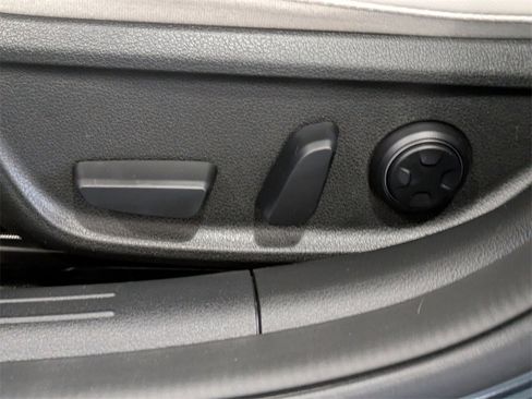 New 2025 Genesis G70 2.5T w/ Sport Prestige Package image 18