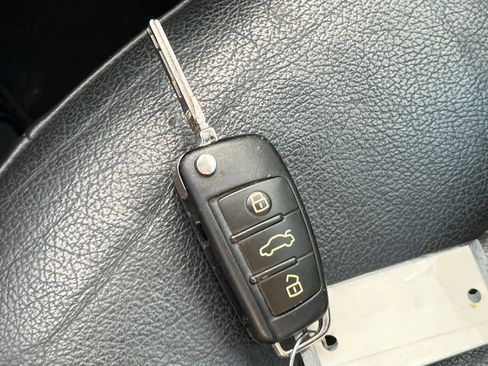 Used 2016 Audi A3 1.8T Premium image 21