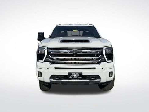 Used 2024 Chevrolet Silverado 3500 High Country w/ Technology Package image 2