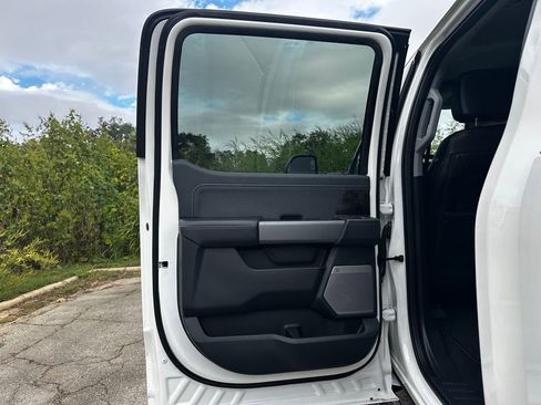 New 2025 Ford F350 Lariat w/ Black Appearance Package image 30