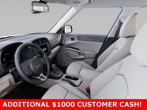 New 2025 Kia Soul LX image 17