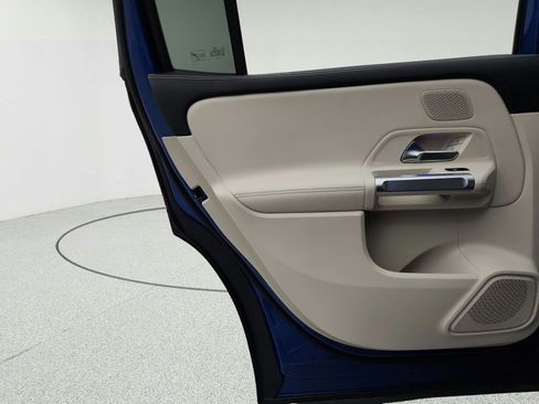 Certified 2026 Mercedes-Benz GLB 250 image 25