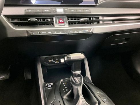 Used 2025 Kia K4 FWD image 8