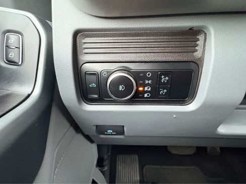 Used 2024 Ford F250 XLT image 21