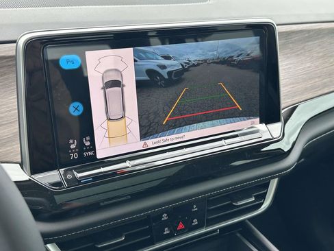 New 2026 Volkswagen Atlas SEL AWD/4WD image 21