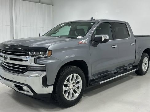 Used 2022 Chevrolet Silverado 1500 LTZ w/ LTZ Convenience Package II AWD/4WD image 1