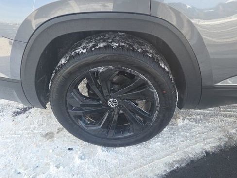 Used 2022 Volkswagen Atlas SE image 5