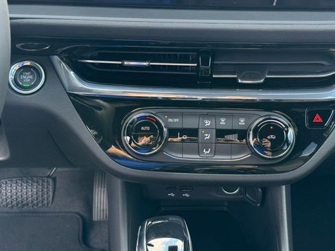 New 2026 Buick Envista Sport Touring FWD image 24