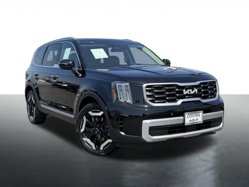 Certified 2023 Kia Telluride S FWD image 2