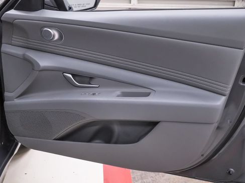 Certified 2026 Hyundai Elantra Sport FWD image 27