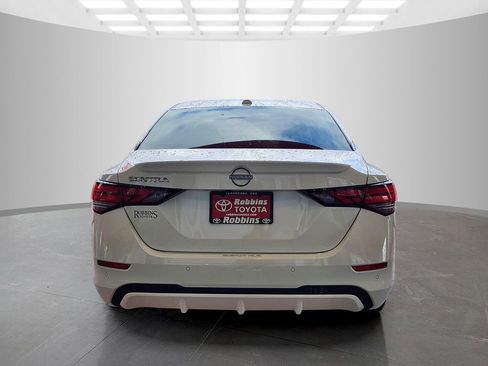 Used 2025 Nissan Sentra SV w/ All-Weather Package FWD image 6