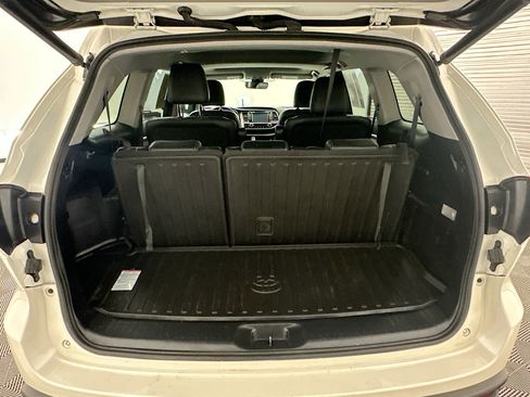 Used 2018 Toyota Highlander SE AWD/4WD image 32