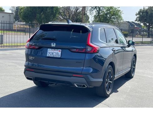 Used 2023 Honda CR-V Sport image 6