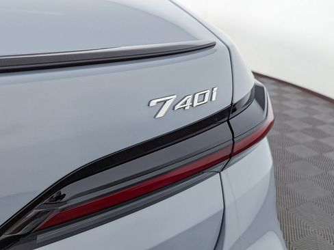 New 2026 BMW 740i xDrive image 6