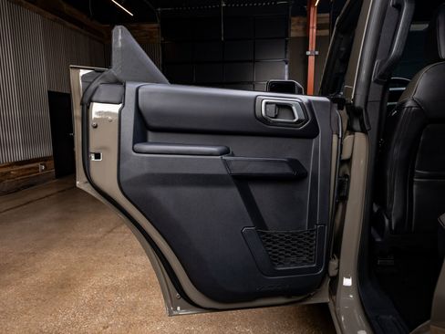 Used 2026 Ford Bronco Outer Banks AWD/4WD image 37