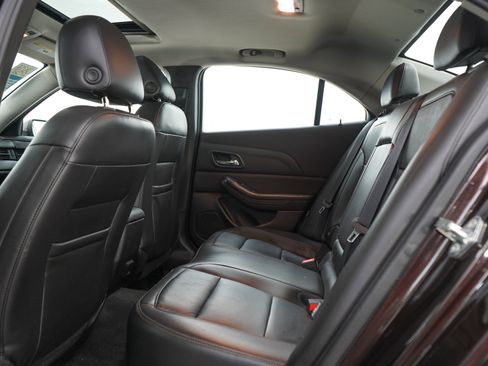 Used 2015 Chevrolet Malibu LTZ FWD image 17