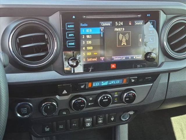 Used 2018 Toyota Tacoma TRD Off-Road AWD/4WD image 21