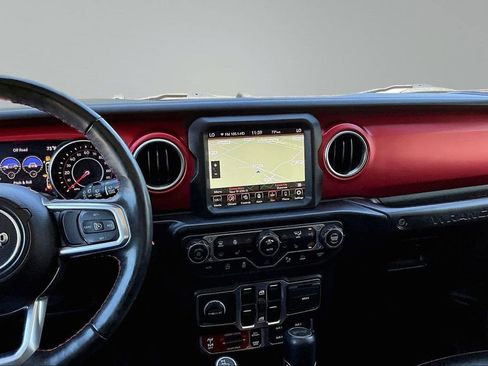 Used 2021 Jeep Wrangler Unlimited Rubicon AWD/4WD image 10