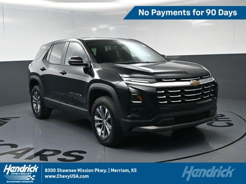 Used 2026 Chevrolet Equinox LT FWD image 1