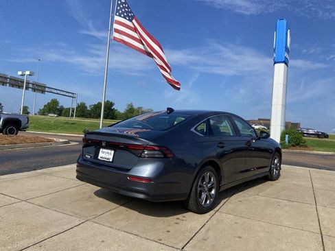 Used 2024 Honda Accord EX image 11