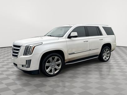 Used 2016 Cadillac Escalade Luxury