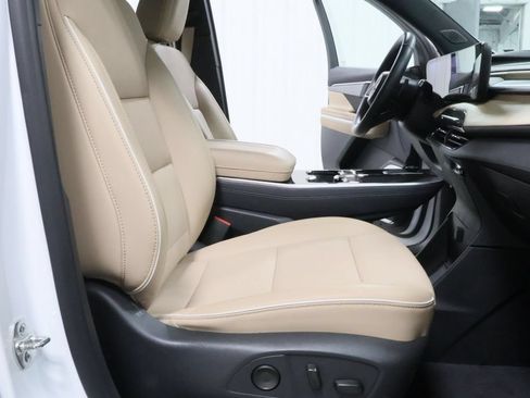 Used 2026 Buick Enclave Preferred FWD image 29