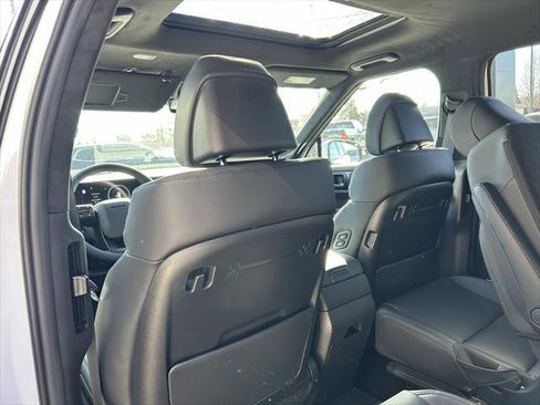 New 2025 Hyundai Santa Fe Calligraphy image 23