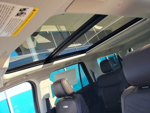 New 2025 Ford Expedition Max Platinum w/ Platinum Ultimate Package image 16