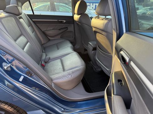 Used 2010 Honda Civic EX-L image 23