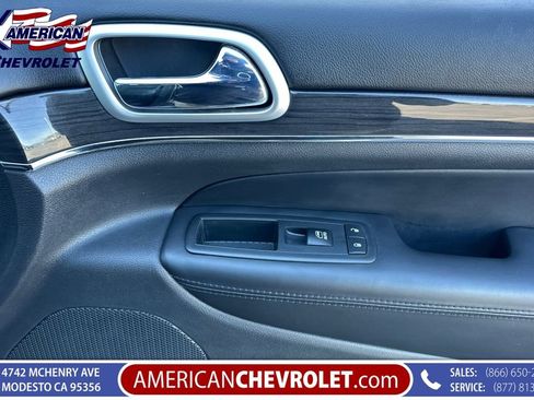 Used 2016 Jeep Grand Cherokee High Altitude AWD/4WD image 23