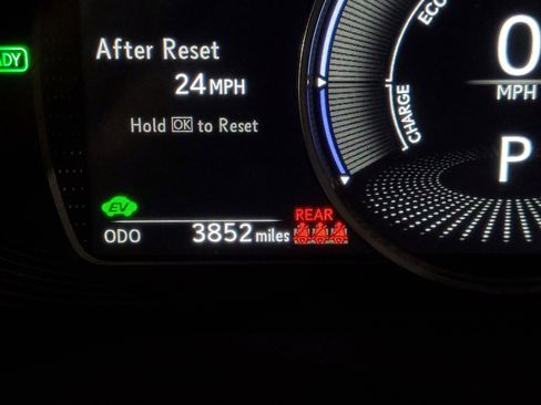 Used 2025 Lexus ES 300h w/ Premium Package image 27