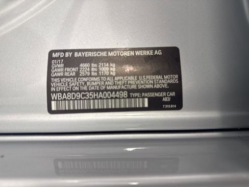 Used 2017 BMW 330i xDrive Sedan AWD/4WD image 11