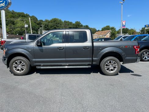Used 2019 Ford F150 Lariat w/ Trailer Tow Package AWD/4WD image 11