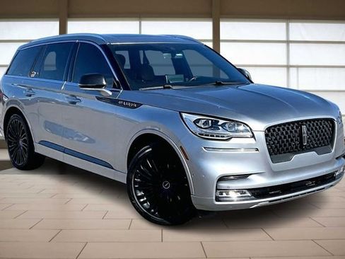 Used 2020 Lincoln Aviator Black Label image 12
