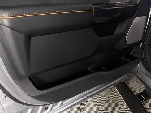 Used 2024 Ford F350 Platinum image 28