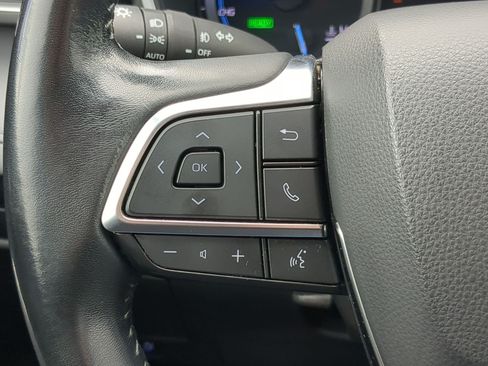 Used 2020 Toyota Highlander XLE AWD/4WD image 20