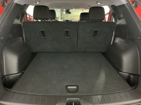 Used 2025 Chevrolet Blazer LT image 33