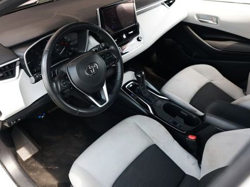 Used 2024 Toyota Corolla SE FWD image 6