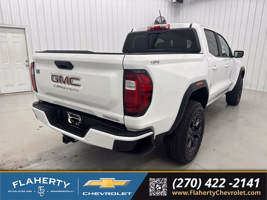 Used 2025 GMC Canyon Elevation w/ Convenience Package AWD/4WD image 3