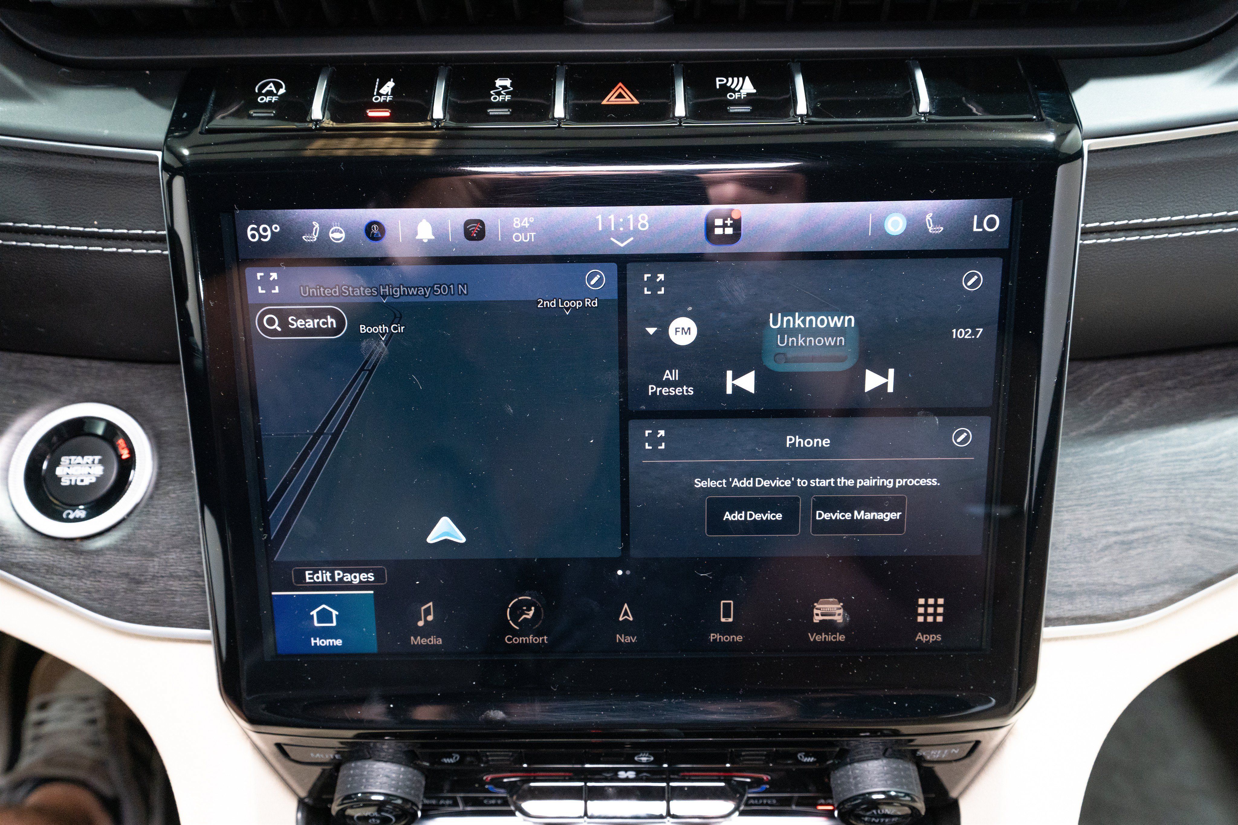 Used 2024 Jeep Grand Cherokee L Limited w/ MOPAR Finishing Package AWD/4WD image 18