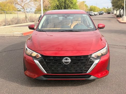 Used 2025 Nissan Sentra SV w/ SV Premium Package FWD image 30