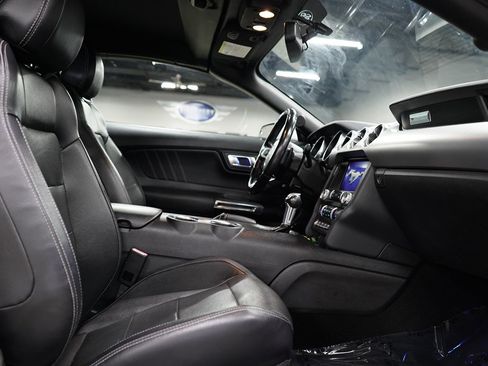 Used 2019 Ford Mustang Premium RWD image 16